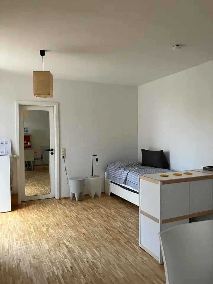 Studio with 40 m² in Konstanz – Photo 3
