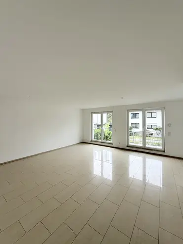 4 Zimmer Wohnung mit 98 m² in Düsseldorf – Bild 1