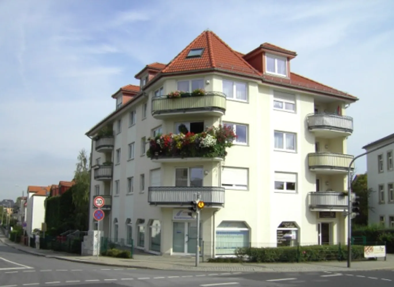 2 Zimmer Wohnung mit 78 m² in Dresden – Bild 4