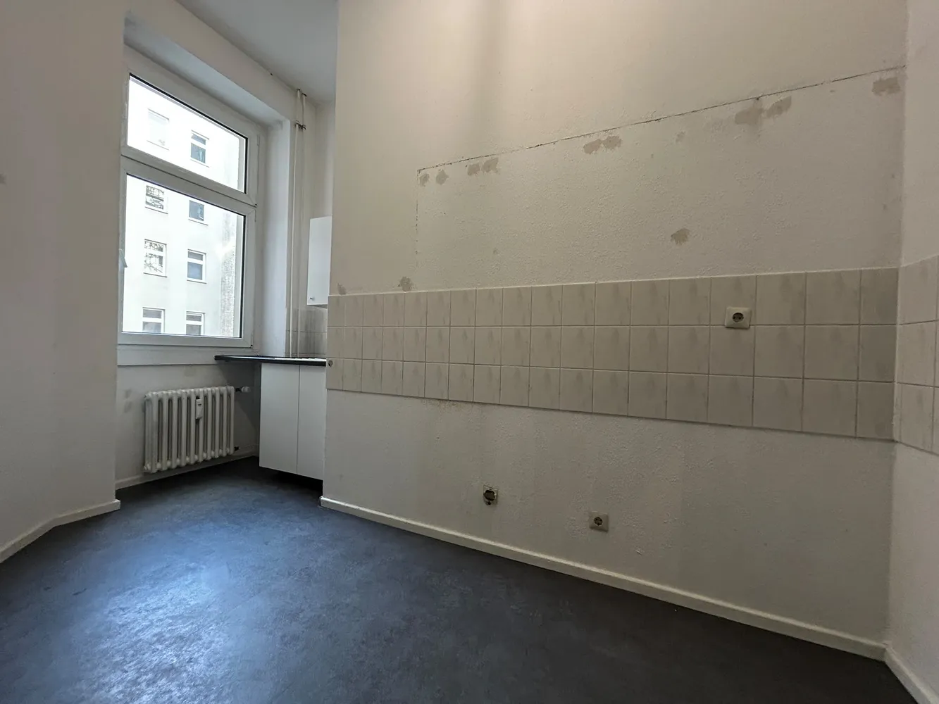 2 room apartment with 80 m² in Berlin – Photo 1
