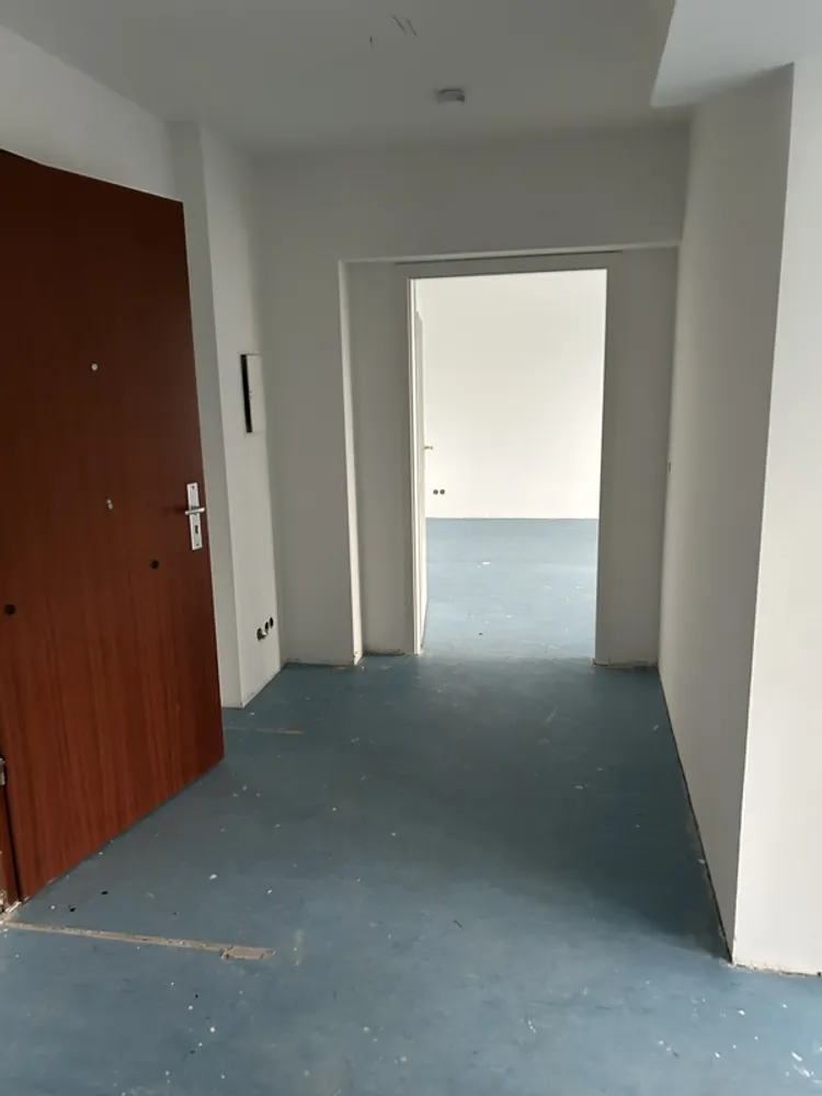 2 room apartment with 60 m² in Berlin – Photo 2