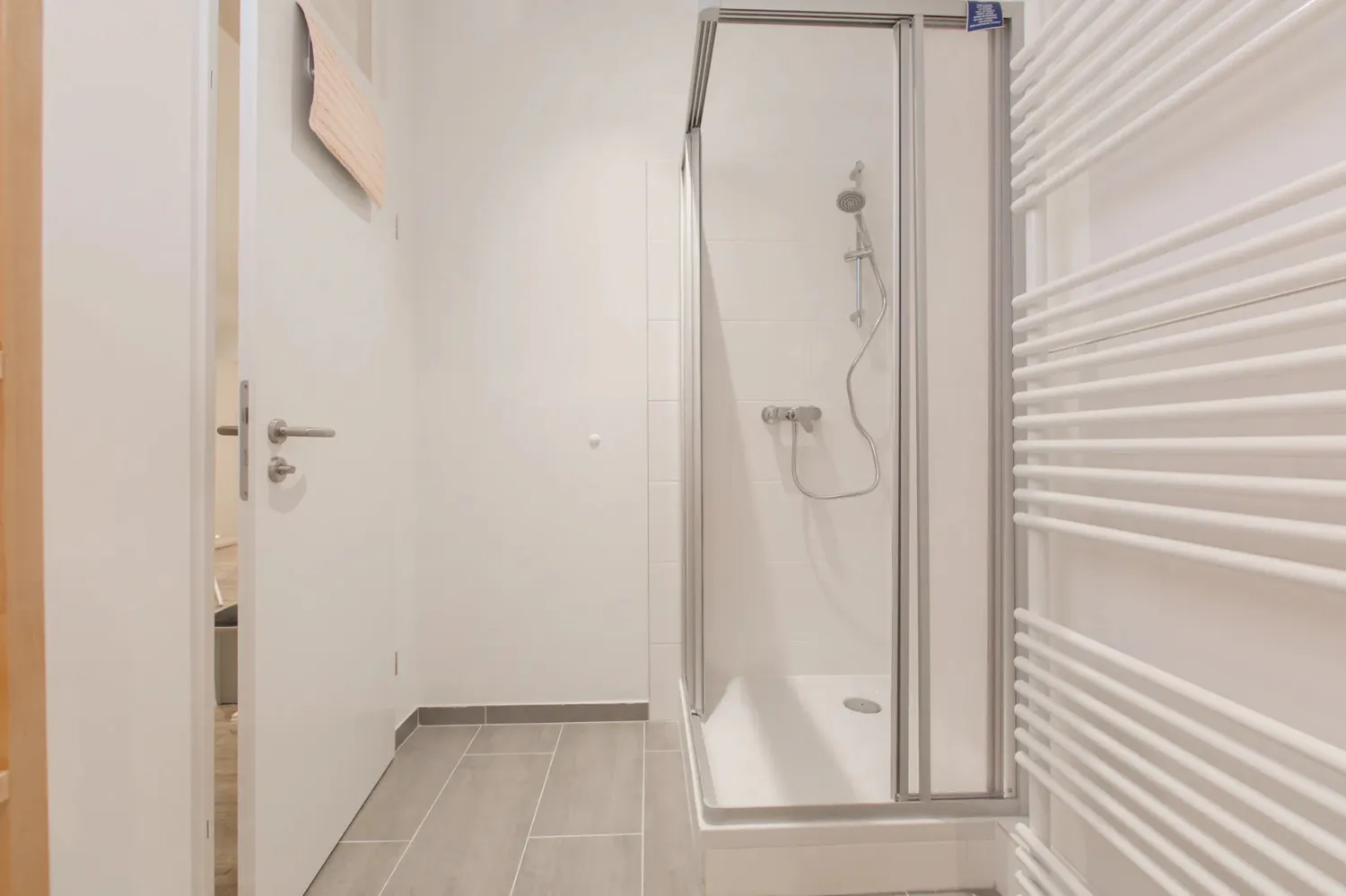 Shared room with 15 m² in Berlin – Photo 10