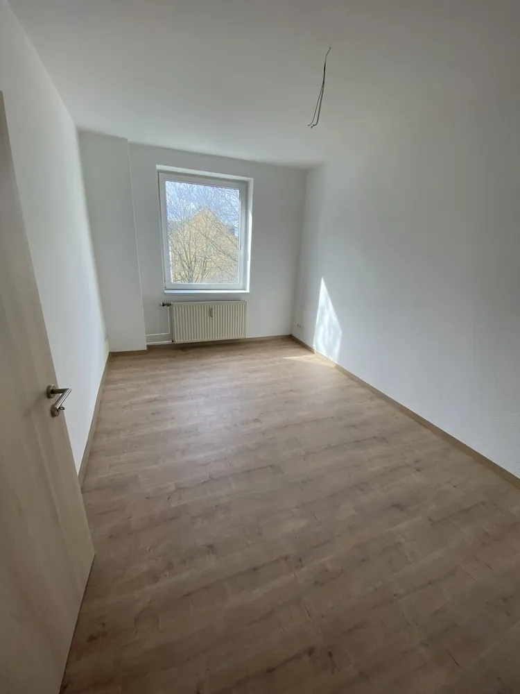 3 Zimmer Wohnung mit 64 m² in Chemnitz – Bild 2