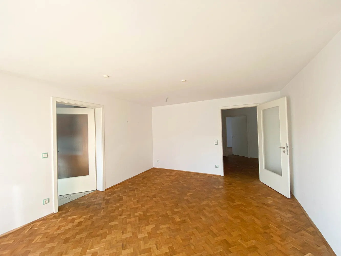 3 Zimmer Wohnung mit 95 m² in Halle (Saale) – Bild 4
