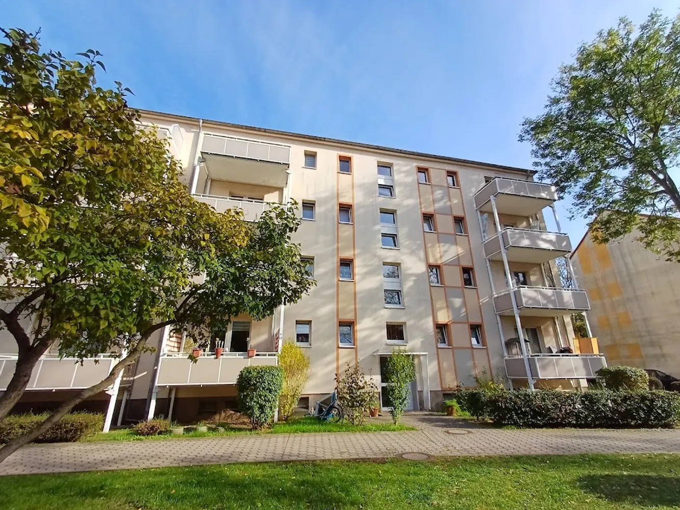 2 Zimmer Wohnung mit 49 m² in Merseburg – Bild 4