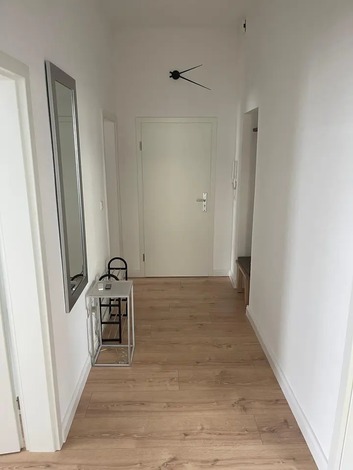 2 Zimmer Wohnung mit 90 m² in Detmold – Bild 4