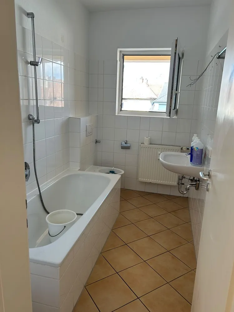 4 Zimmer Wohnung mit 100 m² in Bruchsal – Bild 11