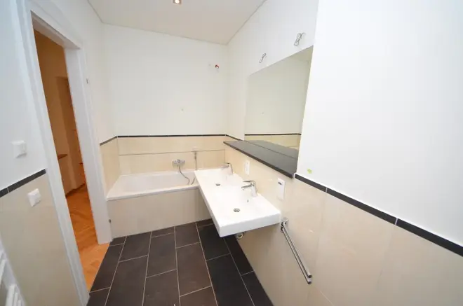 4 Zimmer Wohnung mit 103 m² in Chemnitz – Bild 7