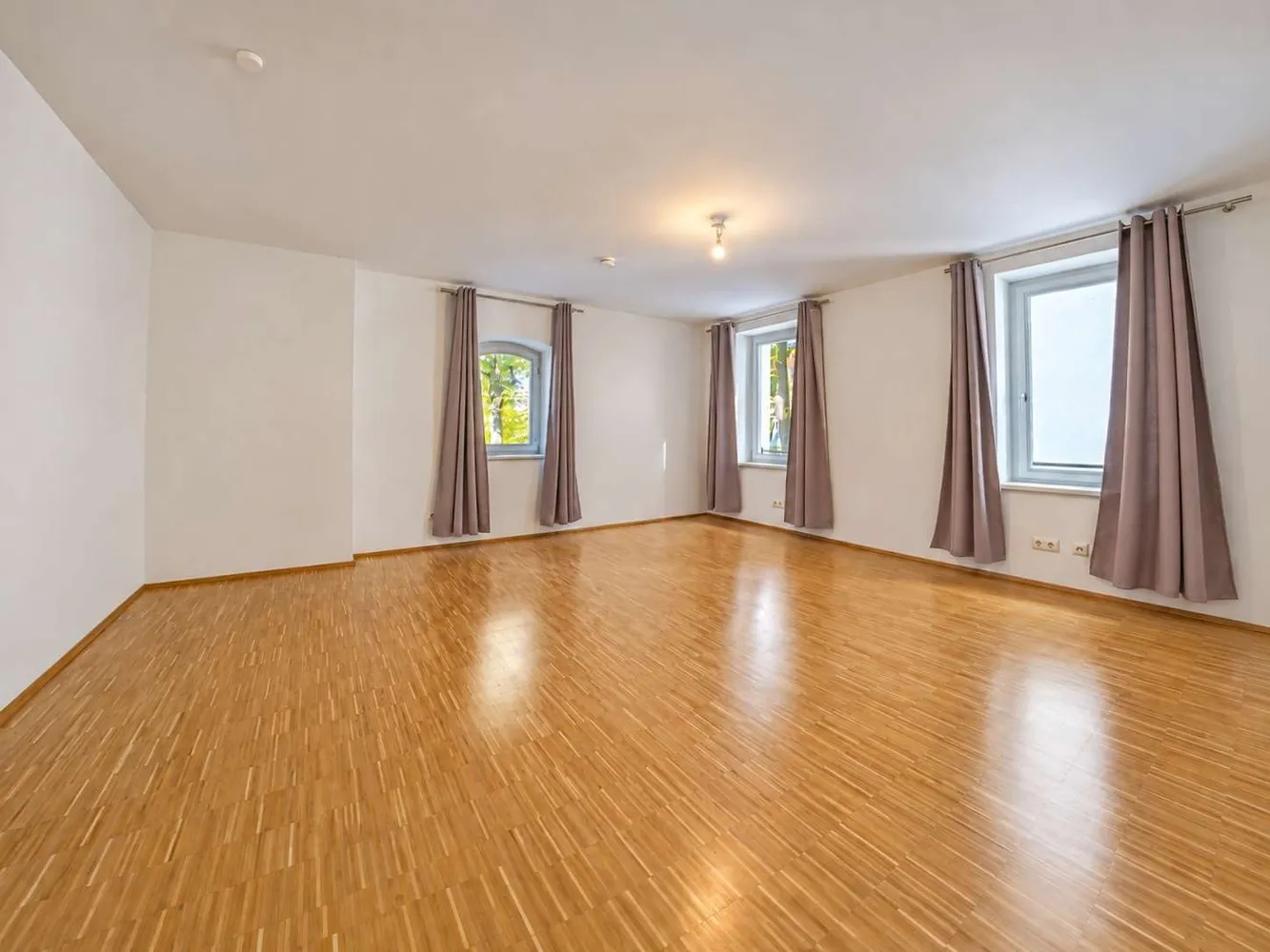 2 Zimmer Wohnung mit 100 m² in Bayreuth – Bild 3