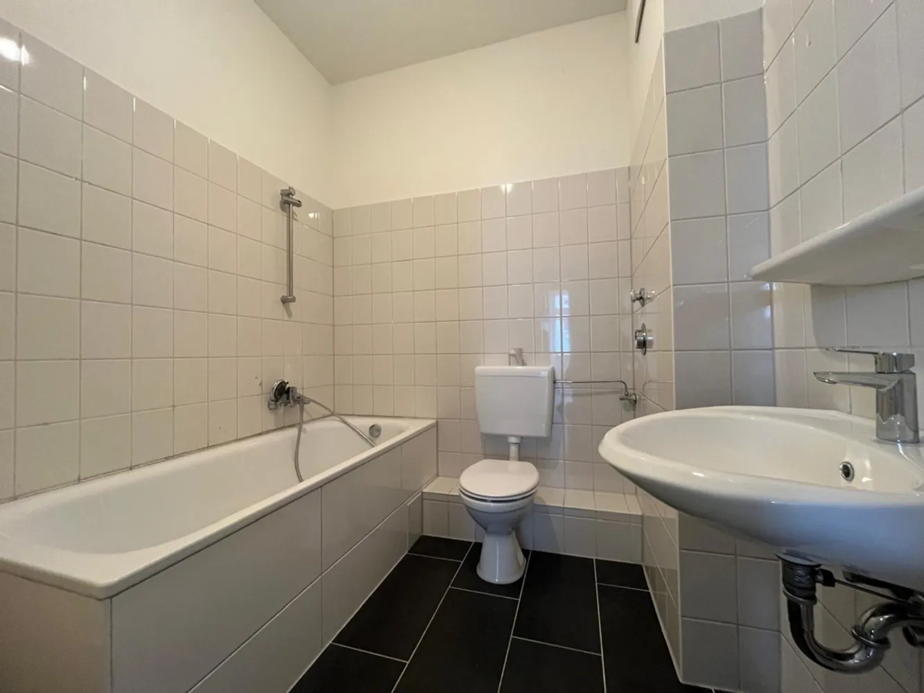 2 Zimmer Wohnung mit 65 m² in Mülheim an der Ruhr – Bild 4