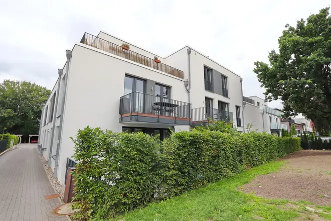 3 Zimmer Wohnung mit 133 m² in Hamburg – Bild 2