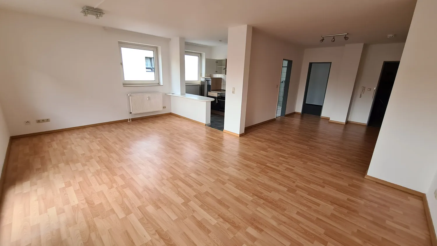 2 room apartment with 66 m² in Magdeburg – Photo 3
