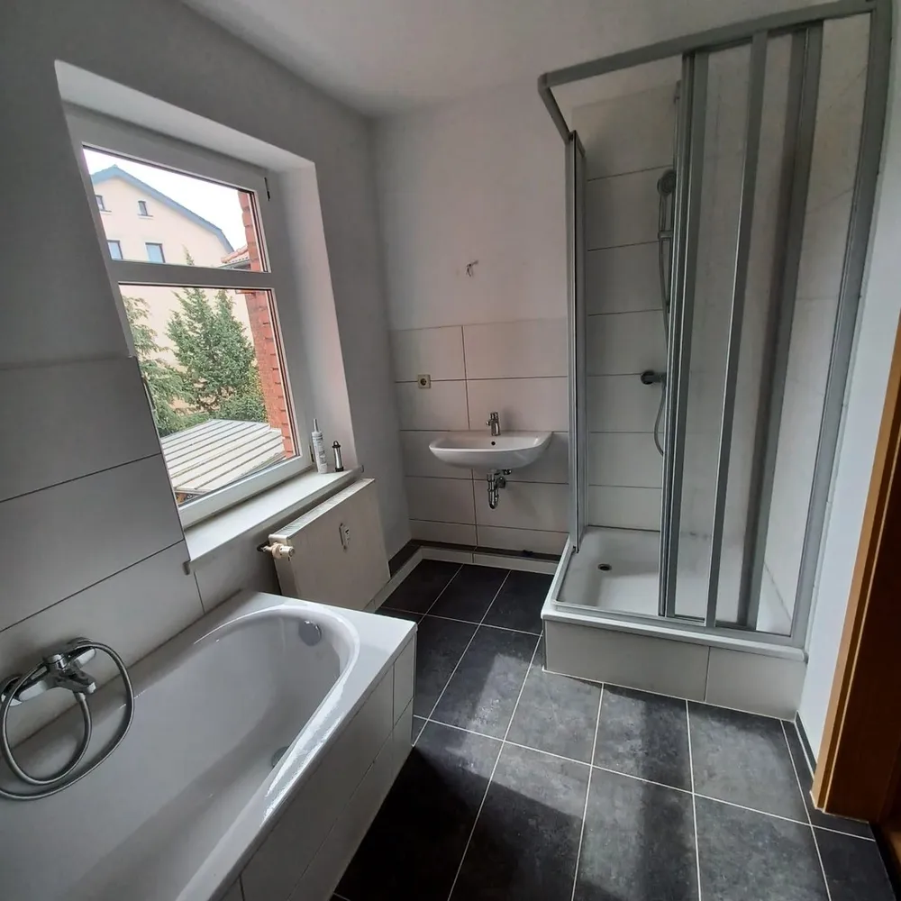 2 Zimmer Wohnung mit 67 m² in Zwickau – Bild 2