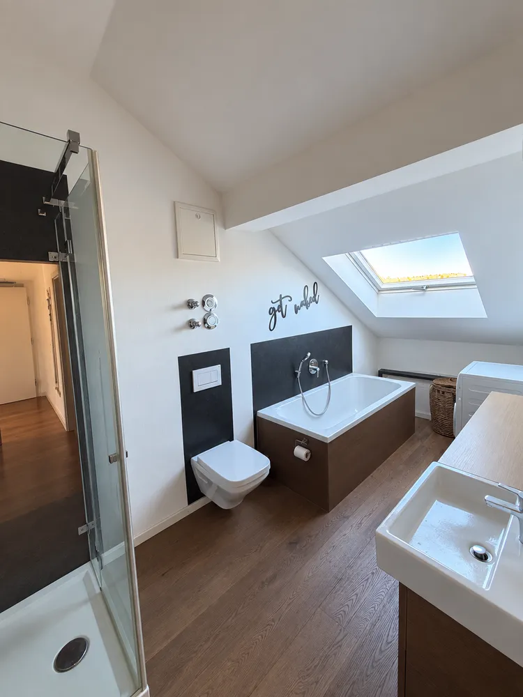 2 Zimmer Wohnung mit 60 m² in Germering – Bild 1