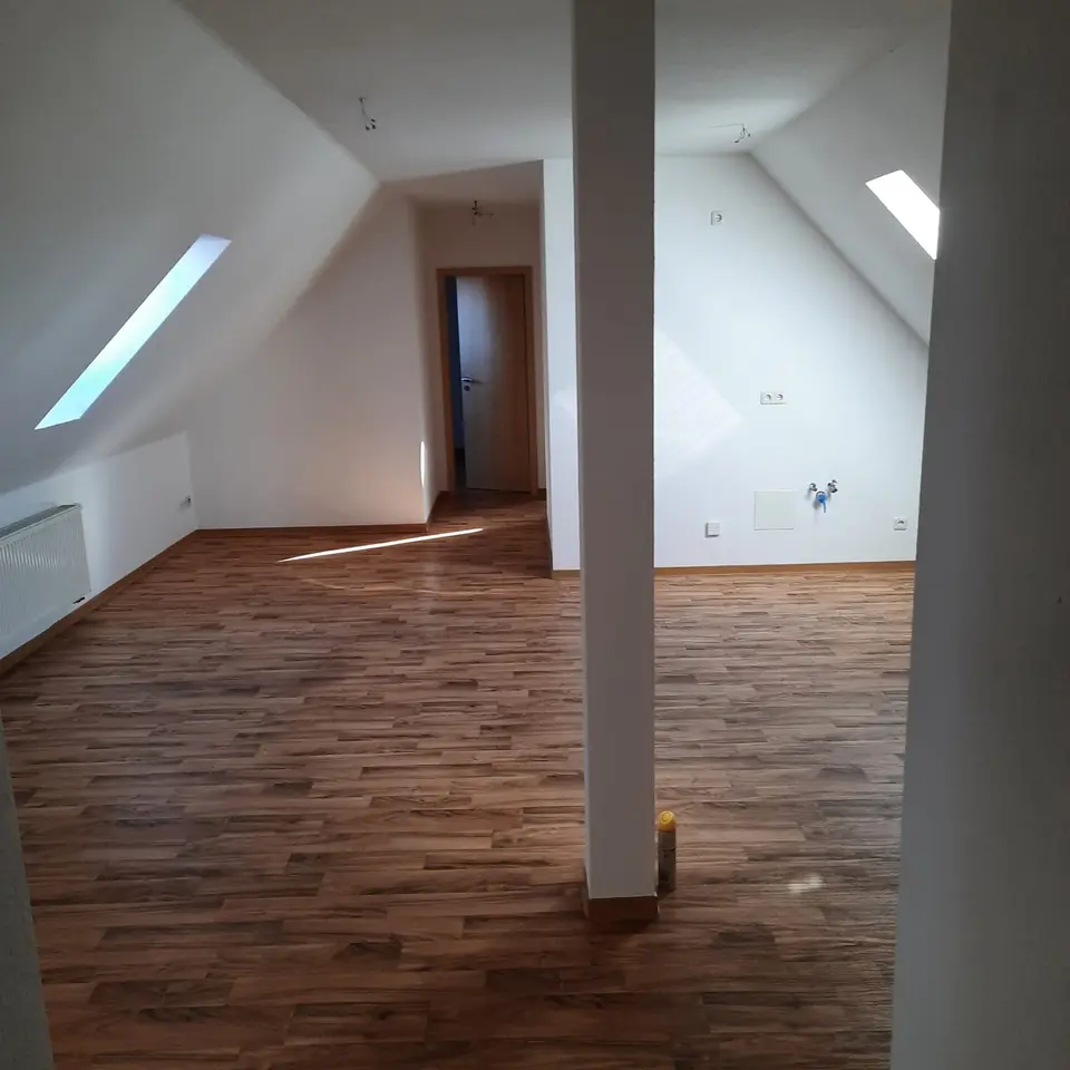 3 Zimmer Wohnung mit 56 m² in Schmalkalden – Bild 2