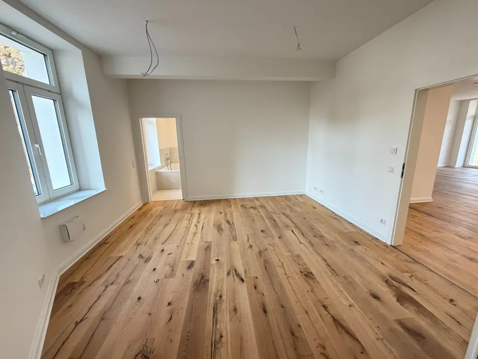 2 Zimmer Wohnung mit 97 m² in Limbach-Oberfrohna – Bild 3