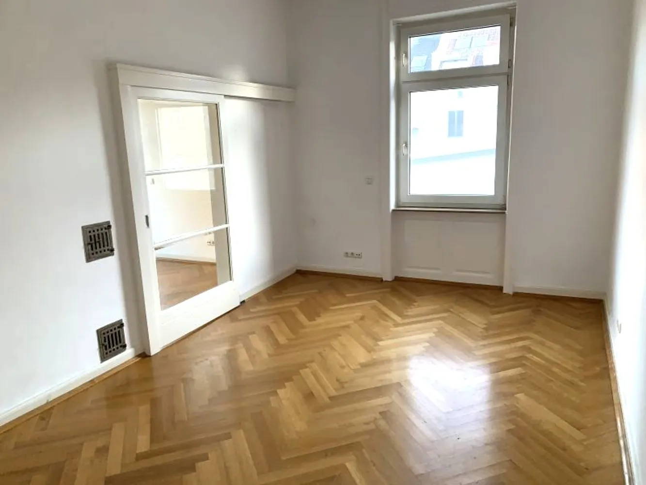 2 room apartment with 60 m² in Frankfurt am Main – Photo 8
