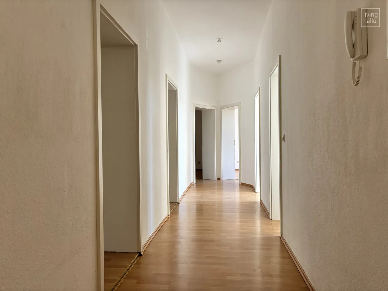 4 Zimmer Wohnung mit 94 m² in Halle (Saale) – Bild 2