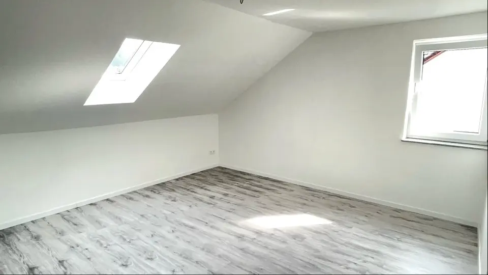 4 Zimmer Wohnung mit 120 m² in Freital – Bild 6