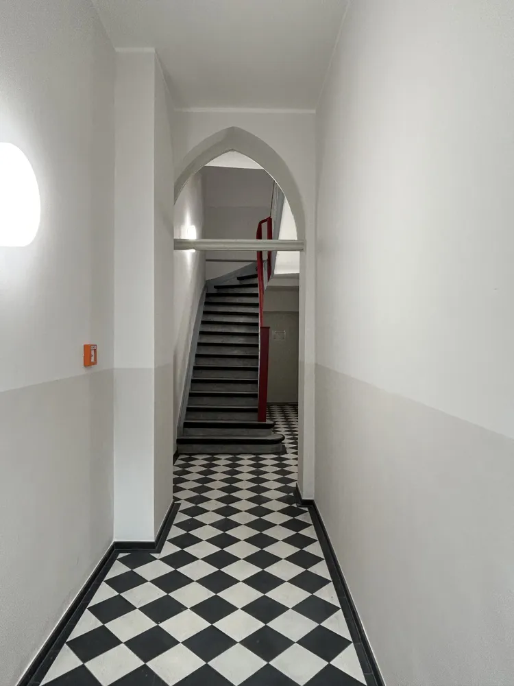 2 Zimmer Wohnung mit 83 m² in Aachen – Bild 2