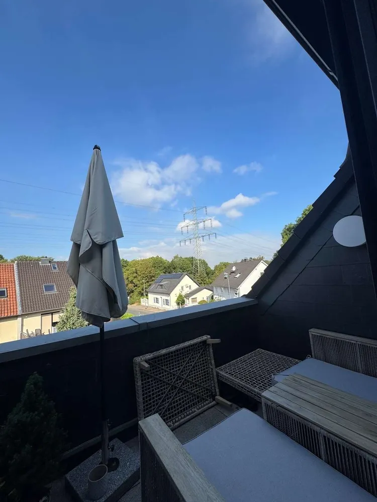 3 Zimmer Wohnung mit 90 m² in Essen – Bild 2