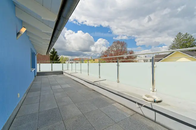 4 Zimmer Wohnung mit 147 m² in München – Bild 7