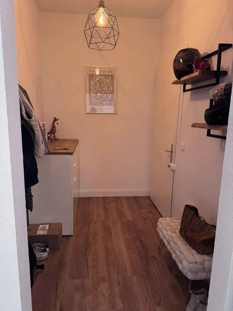 4 Zimmer Wohnung mit 100 m² in Hannover – Bild 2