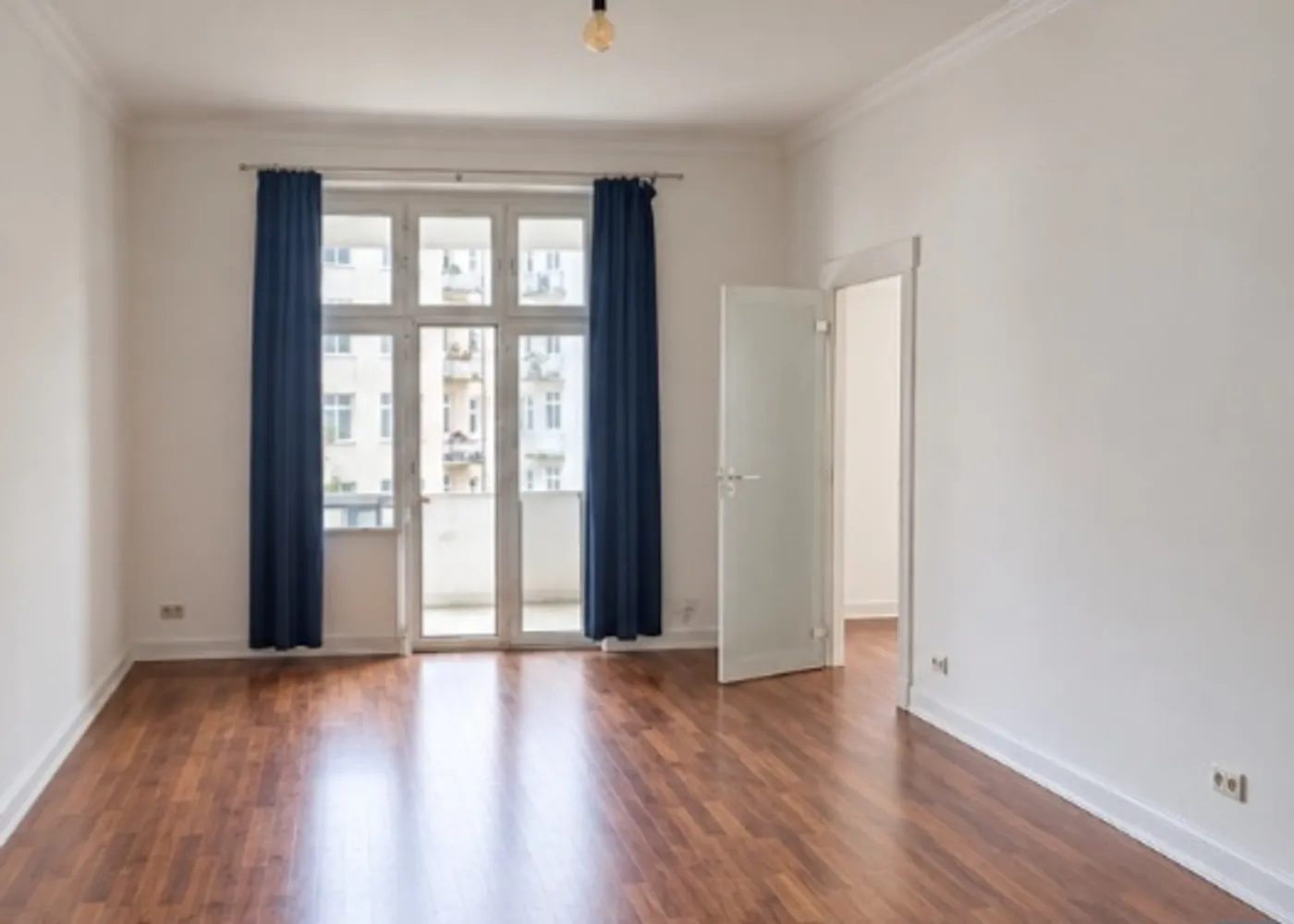 7 Zimmer Wohnung mit 261 m² in Hamburg – Bild 7