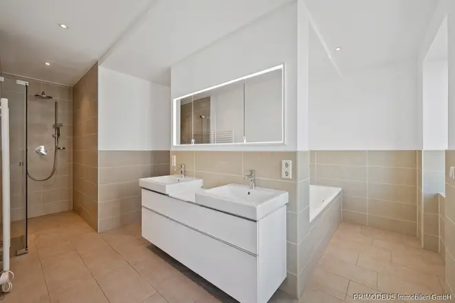 4 Zimmer Wohnung mit 176 m² in Frankfurt am Main – Bild 10