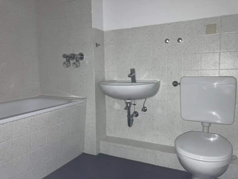 3 Zimmer Wohnung mit 60 m² in Duisburg – Bild 4
