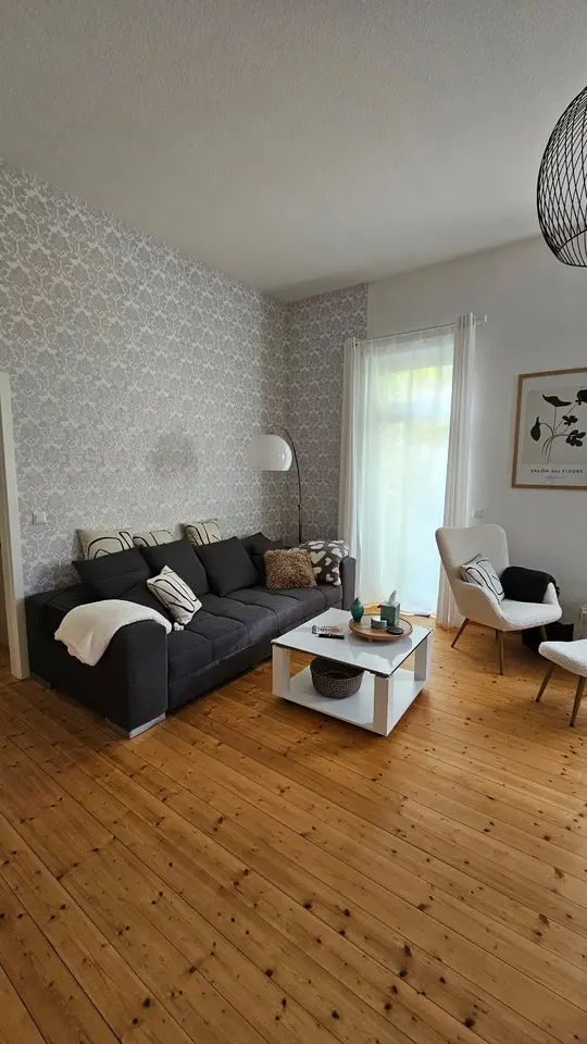 WG-Zimmer mit 87 m² in Halle (Saale) – Bild 1