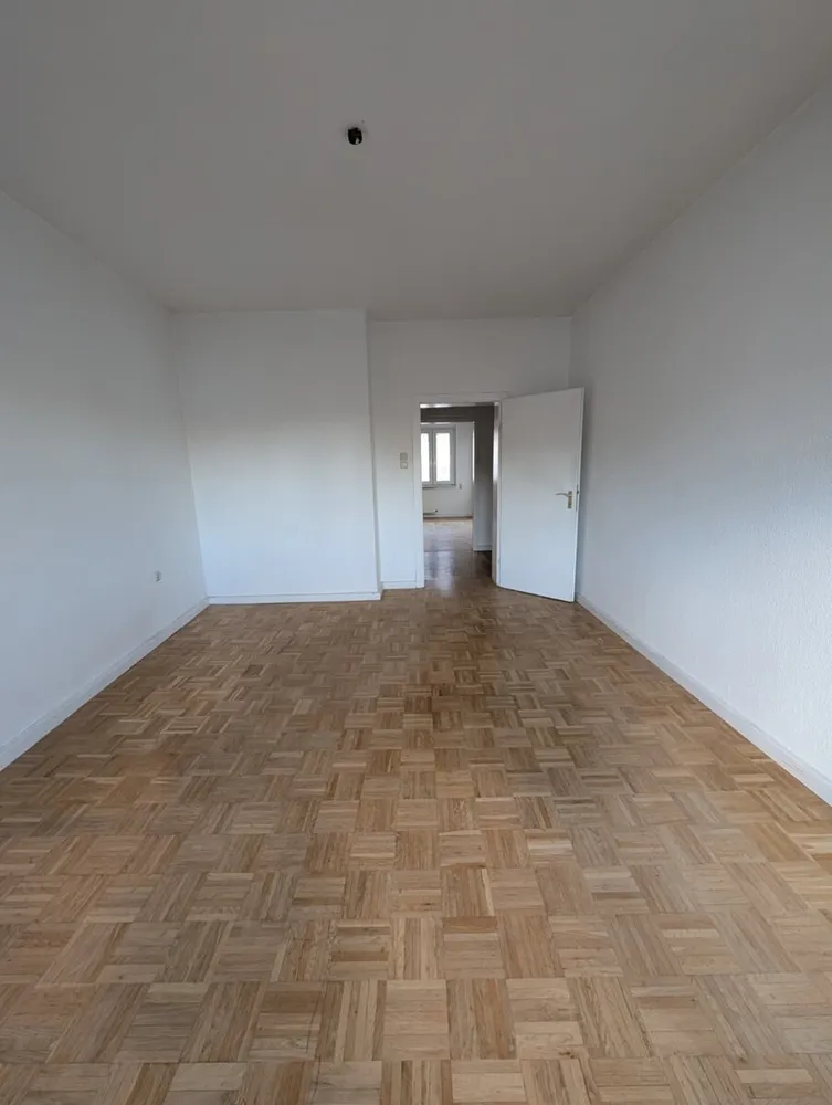 3 Zimmer Wohnung mit 76 m² in Essen – Bild 2