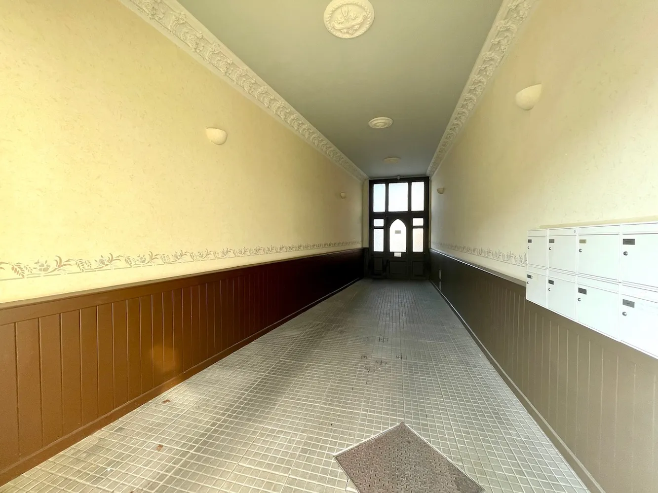 2 Zimmer Wohnung mit 66 m² in Riesa – Bild 3
