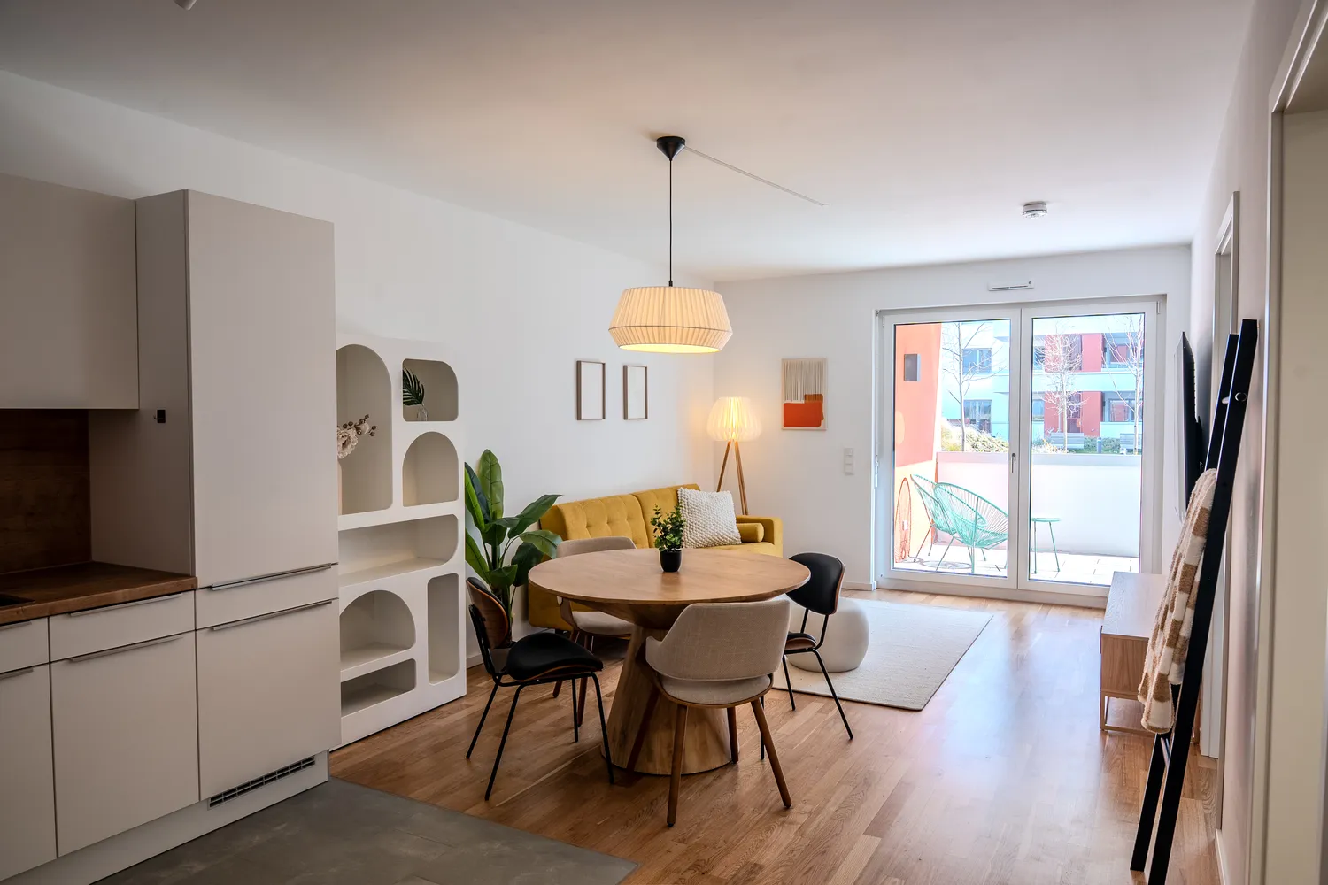 2 Zimmer Wohnung mit 55 m² in Frankfurt am Main – Bild 2