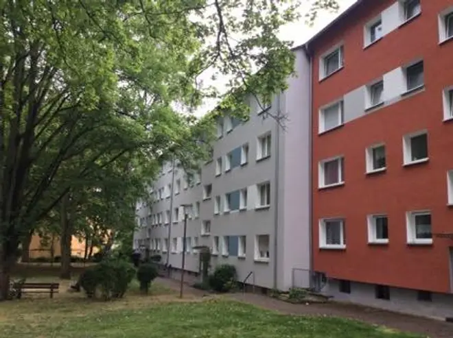 4 Zimmer Wohnung mit 67 m² in Wiesbaden – Bild 1