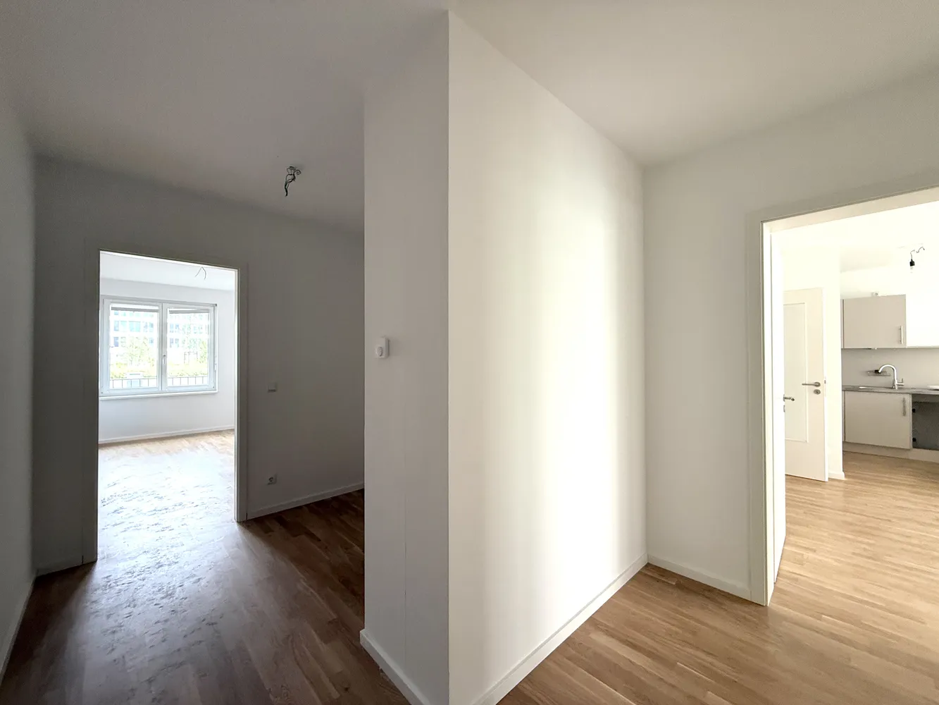 5 Zimmer Wohnung mit 108 m² in Berlin – Bild 2
