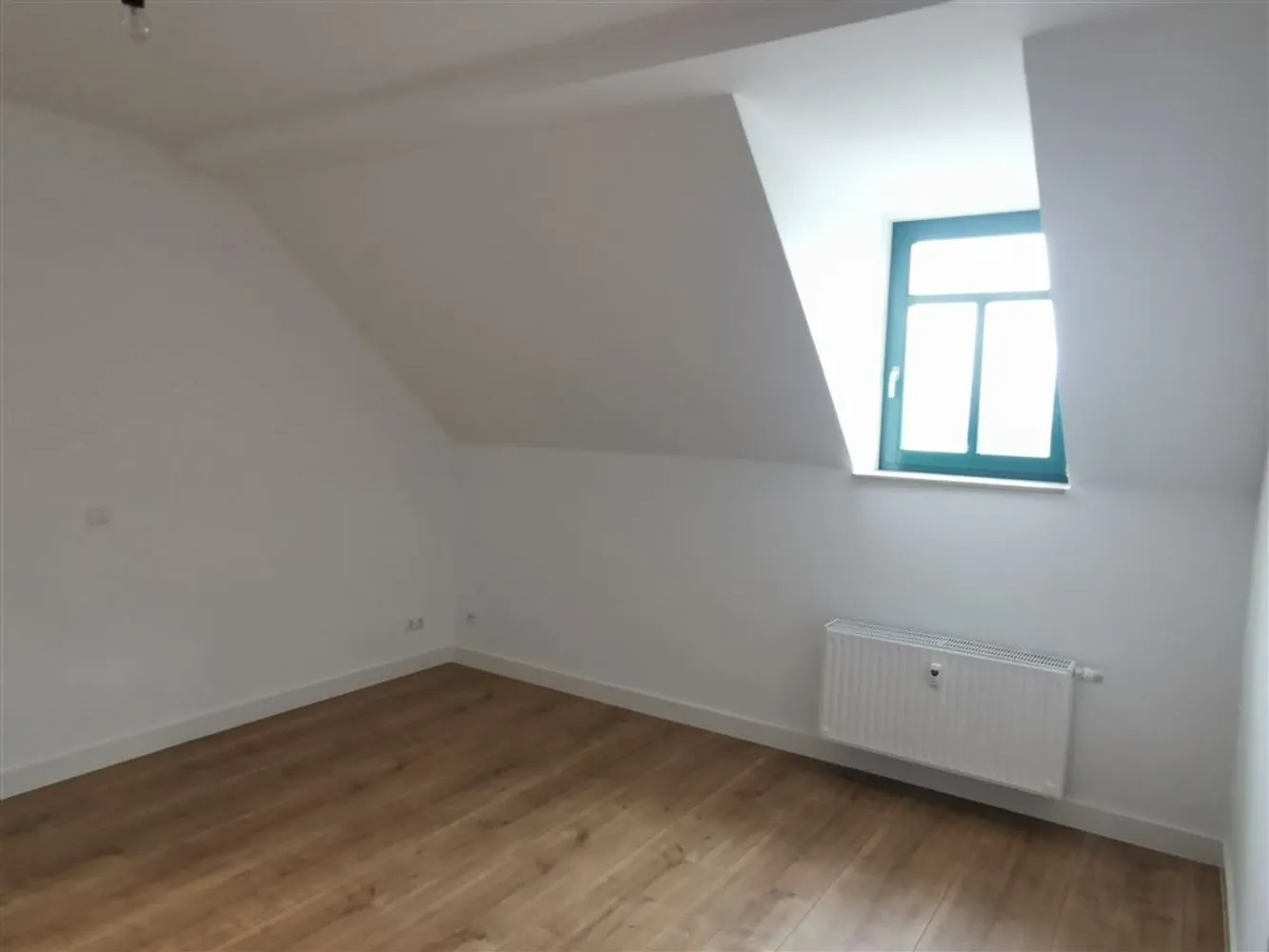 4 Zimmer Wohnung mit 109 m² in Chemnitz – Bild 5