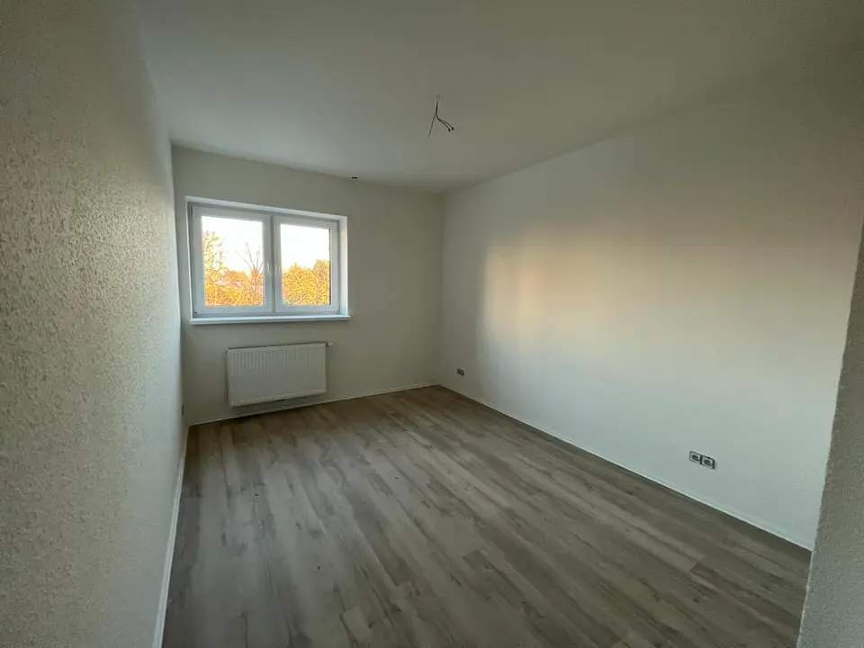 3 Zimmer Wohnung mit 100 m² in Suhl – Bild 7