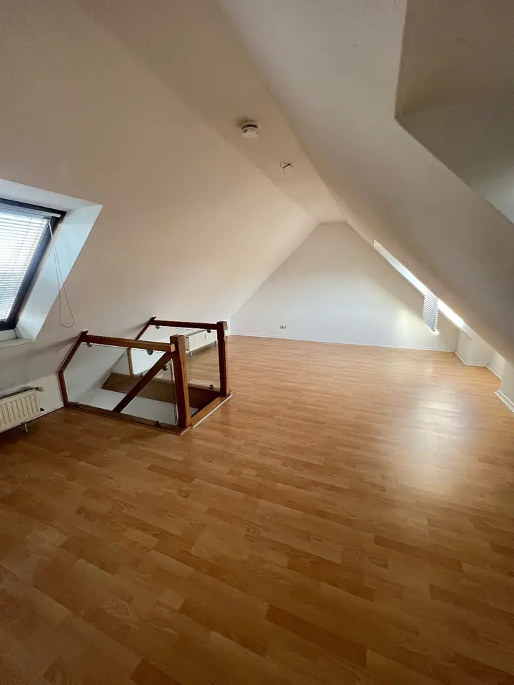 2 Zimmer Wohnung mit 75 m² in Kiel – Bild 4