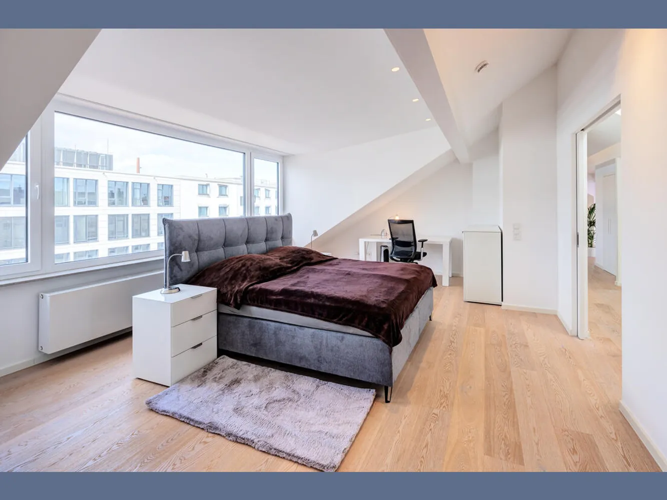 2 room apartment with 93 m² in Munich – Photo 6