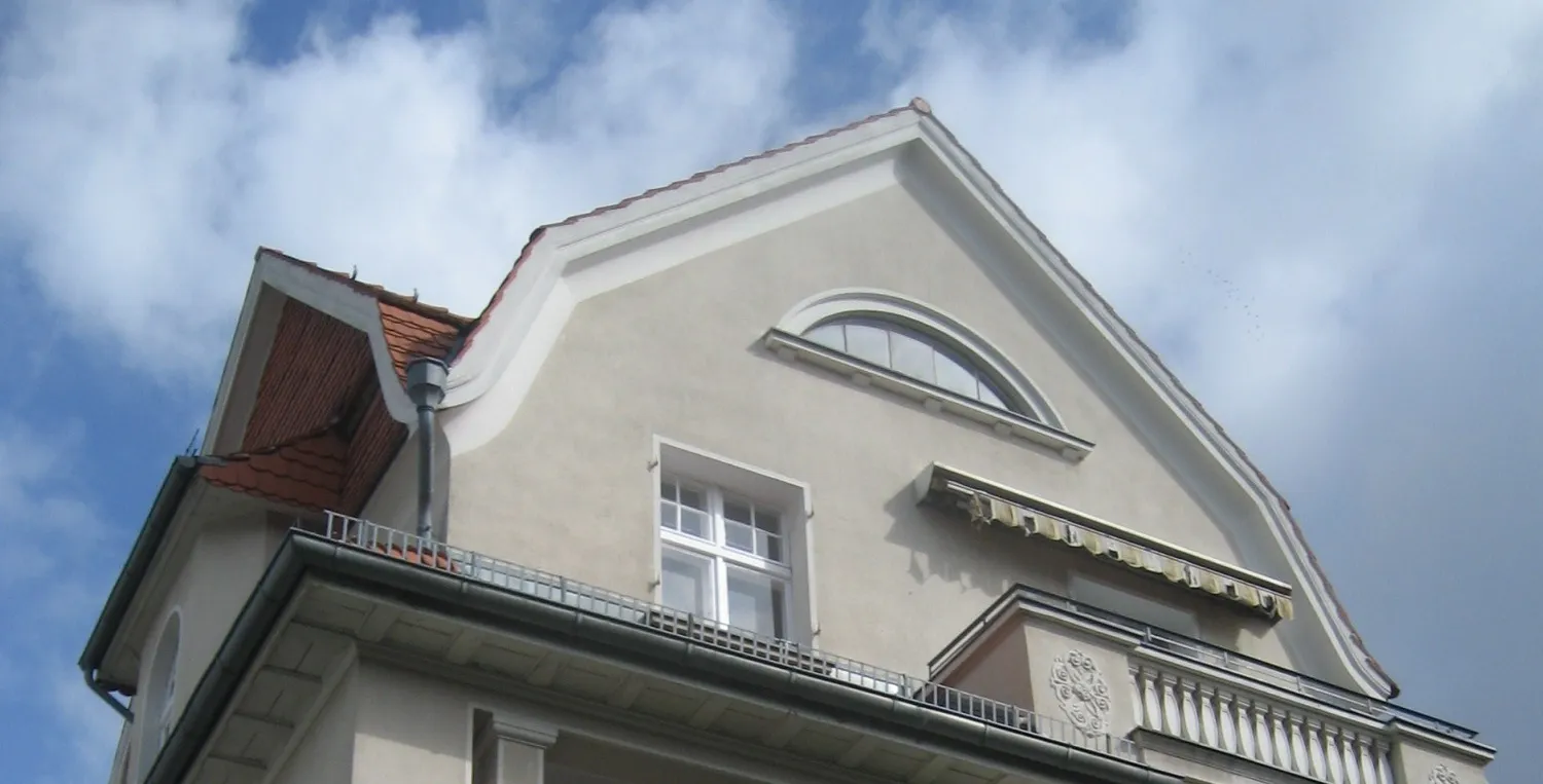 6 Zimmer Wohnung mit 230 m² in Berlin – Bild 1