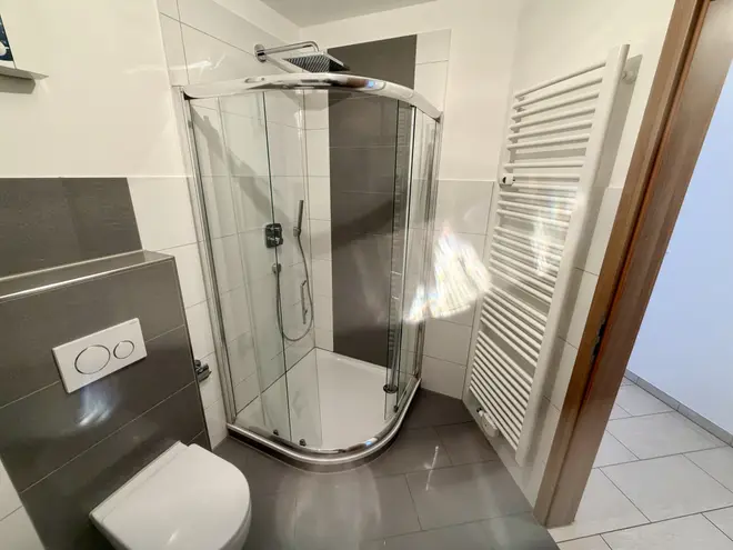 3 Zimmer Wohnung mit 82 m² in Düsseldorf – Bild 3