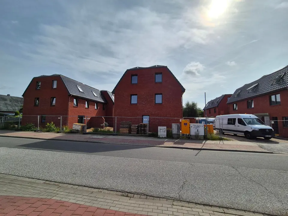 6 room house with 123 m² in Norderstedt – Photo 3