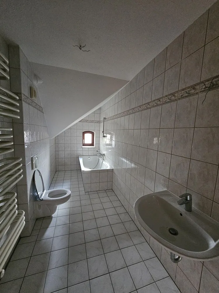 3 Zimmer Wohnung mit 96 m² in Crimmitschau – Bild 1