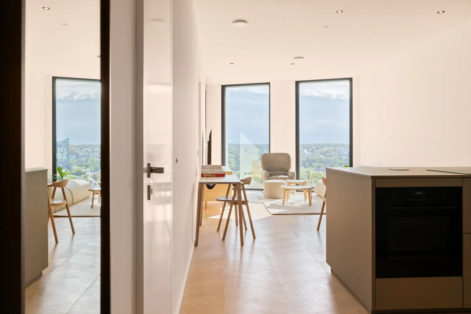 2 Zimmer Wohnung mit 69 m² in Frankfurt am Main – Bild 1