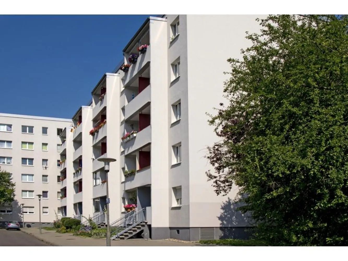 3 Zimmer Wohnung mit 56 m² in Halle (Saale) – Bild 1