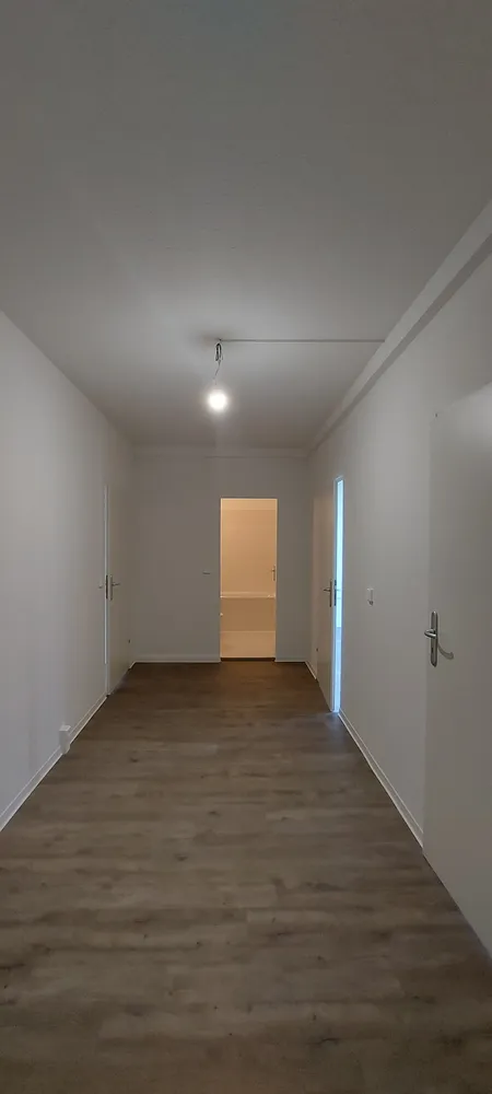 3 Zimmer Wohnung mit 80 m² in Dresden – Bild 4
