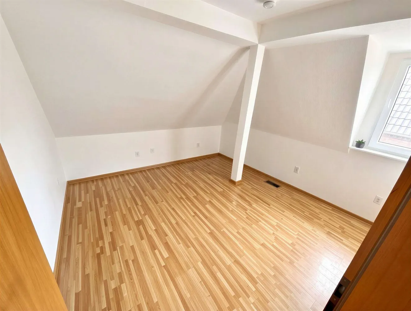 2 Zimmer Wohnung mit 61 m² in Oberhausen – Bild 4