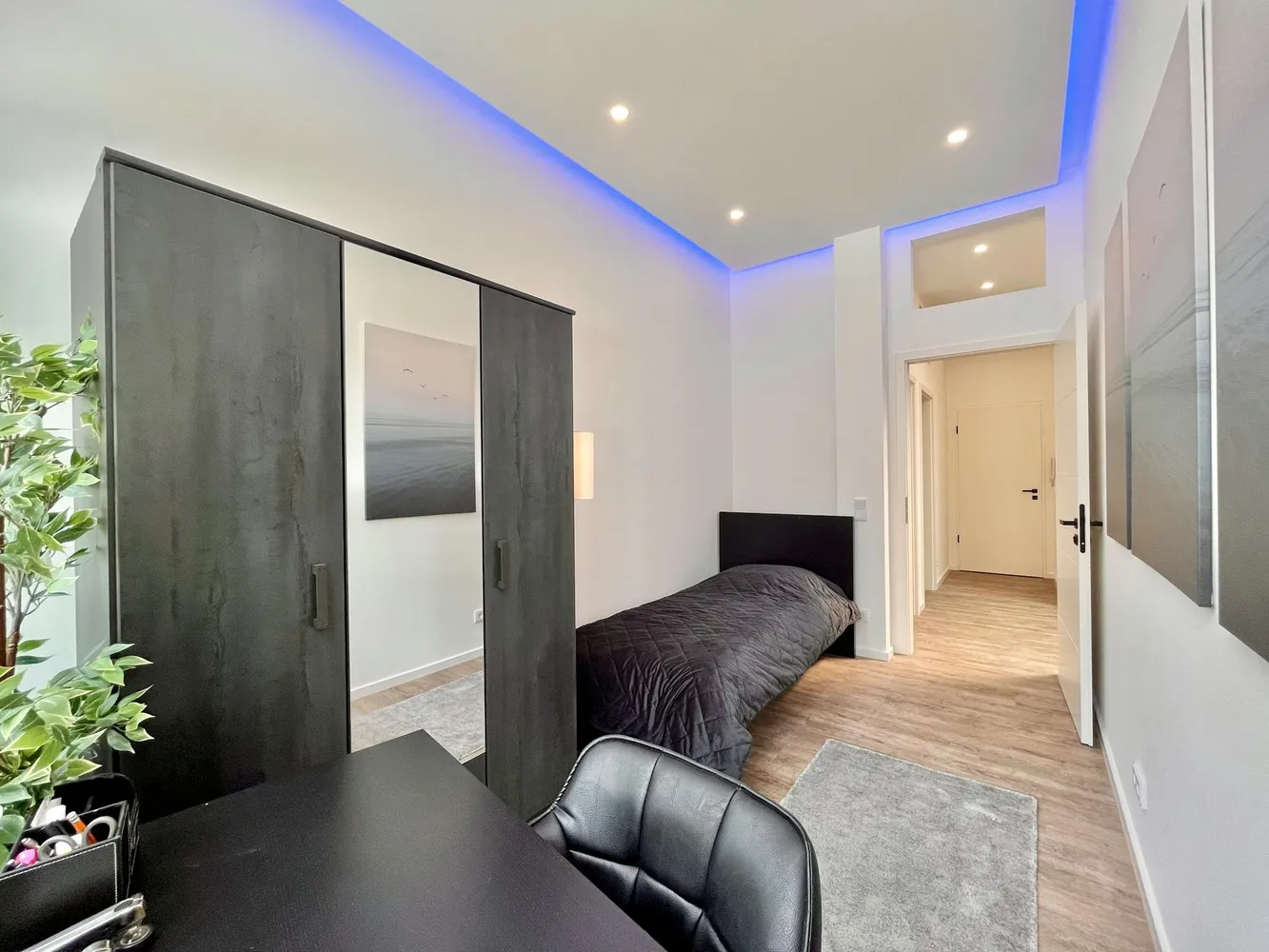 Shared room with 11 m² in Munich – Photo 2