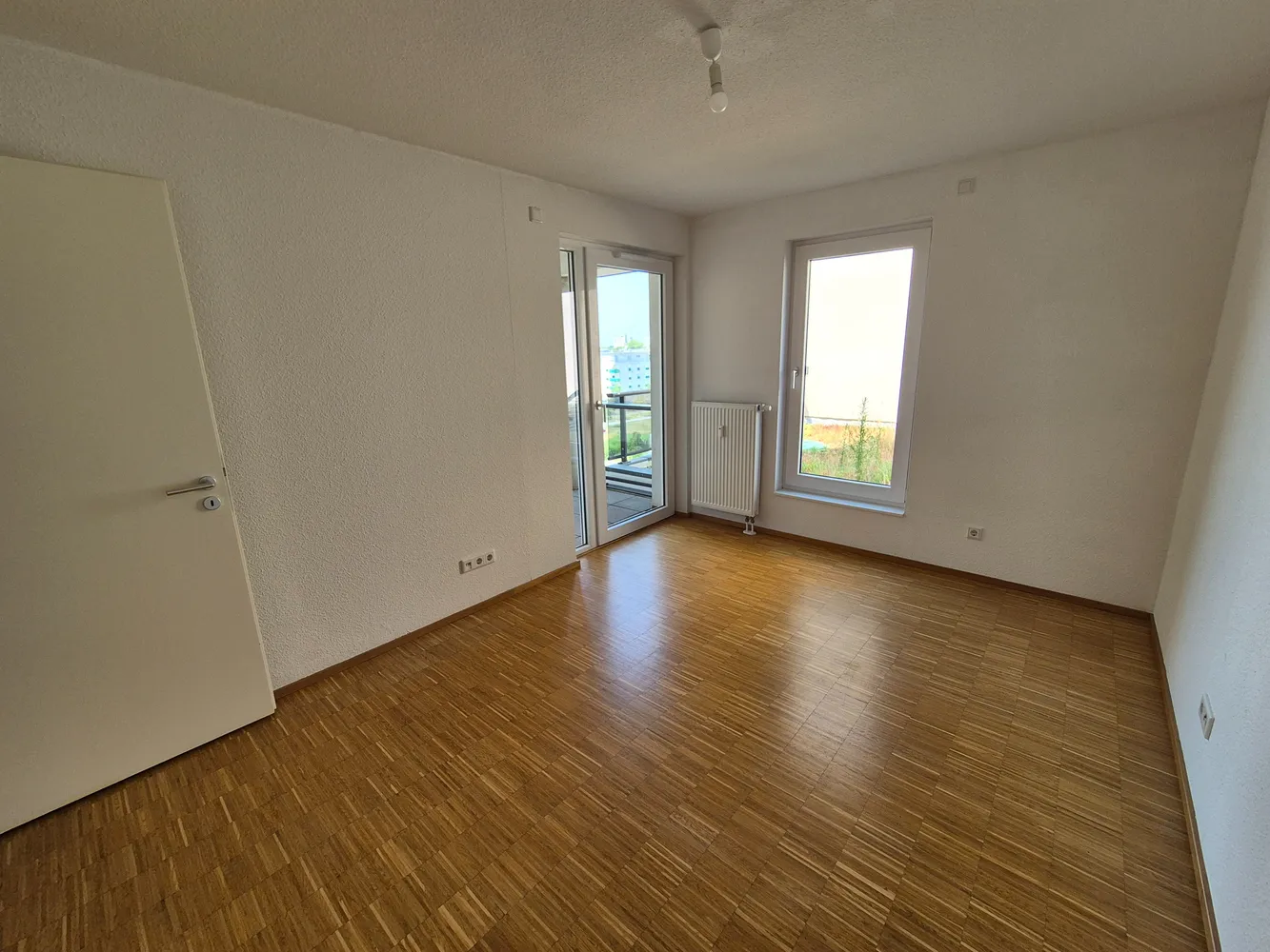 2 Zimmer Wohnung mit 46 m² in Karlsruhe – Bild 2